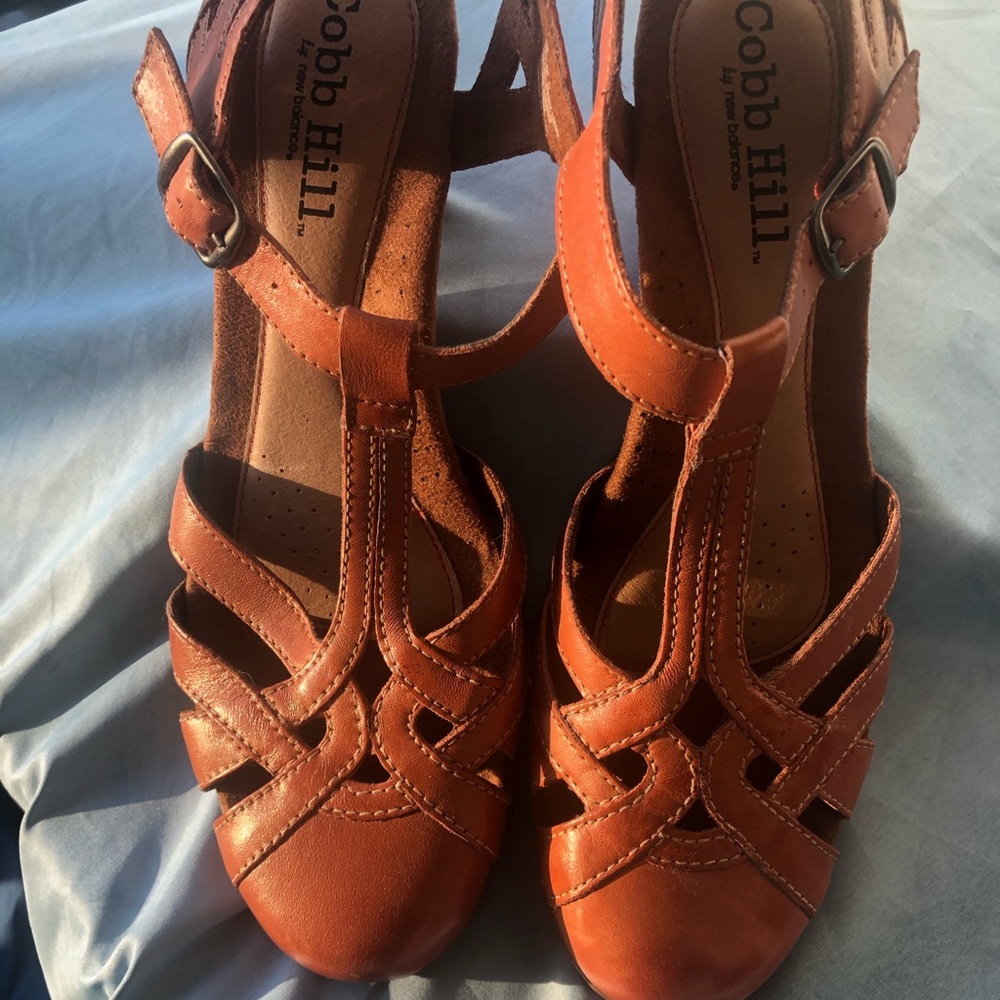 Brand new Never Worn Cobb hill flats